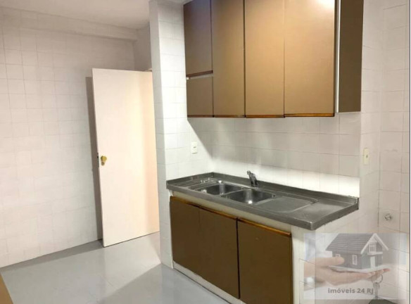 Imagem Apartamento com 3 Quartos à Venda, 115 m² em Copacabana - Rio De Janeiro Imagem Apartamento com 3 Quartos à Venda, 115 m² em Copacabana - Rio De Janeiro