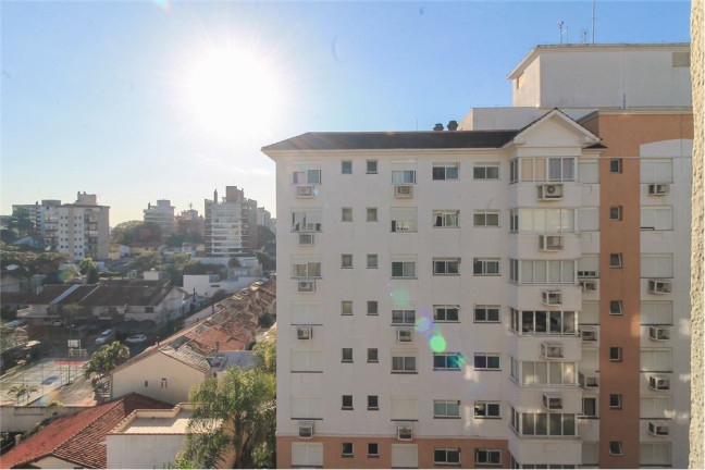 Imagem Imóvel com 2 Quartos à Venda, em Tristeza - Porto Alegre Imagem Imóvel com 2 Quartos à Venda, em Tristeza - Porto Alegre