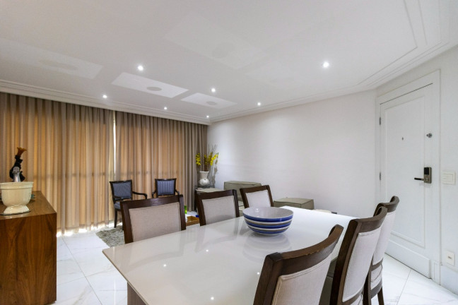 Imagem Apartamento com 3 Quartos à Venda, 109 m² em Jardim Aeroporto - São Paulo