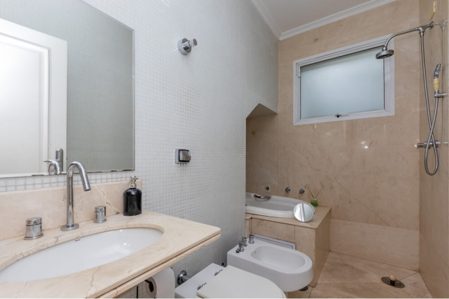 Imagem Casa com 6 Quartos à Venda, 360 m² em Santana - São Paulo Imagem Casa com 6 Quartos à Venda, 360 m² em Santana - São Paulo