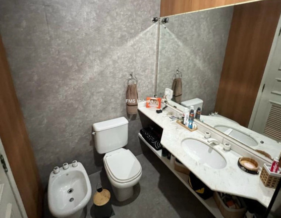 Imagem Imóvel com 3 Quartos à Venda, 220 m² em Vila Andrade - São Paulo Imagem Imóvel com 3 Quartos à Venda, 220 m² em Vila Andrade - São Paulo