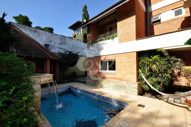Imagem Casa de Condomínio com 4 Quartos à Venda, 430 m² em Alphaville - Barueri Imagem Casa de Condomínio com 4 Quartos à Venda, 430 m² em Alphaville - Barueri