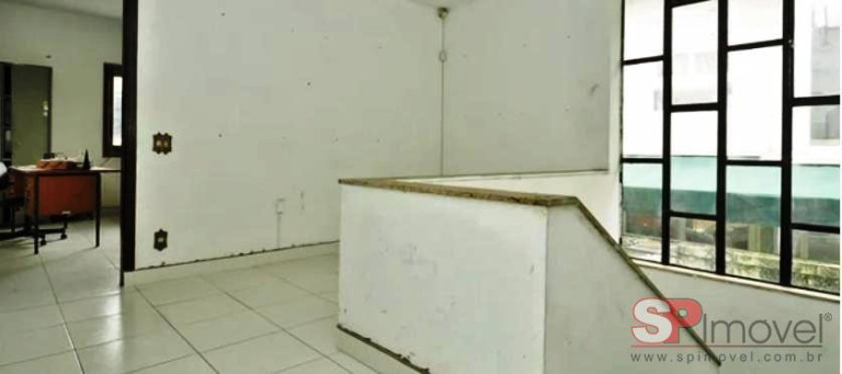 Imagem Casa com 1 Quarto à Venda, 500 m² em Sumaré - São Paulo Imagem Casa com 1 Quarto à Venda, 500 m² em Sumaré - São Paulo
