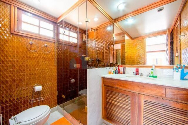 Imagem Casa com 4 Quartos à Venda, 182 m² em Alto - Teresópolis Imagem Casa com 4 Quartos à Venda, 182 m² em Alto - Teresópolis