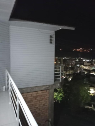 Imagem Casa com 3 Quartos à Venda, 94 m² em Centro - Concórdia Imagem Casa com 3 Quartos à Venda, 94 m² em Centro - Concórdia