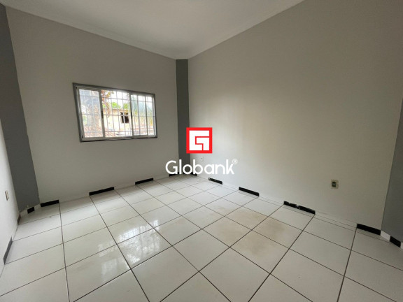 Imagem Apartamento com 3 Quartos para Alugar, 100 m² em Vila Sumaré - Montes Claros Imagem Apartamento com 3 Quartos para Alugar, 100 m² em Vila Sumaré - Montes Claros