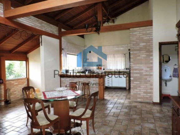 Imagem Casa com 5 Quartos à Venda, 1.123 m² em Granja Viana - Carapicuíba Imagem Casa com 5 Quartos à Venda, 1.123 m² em Granja Viana - Carapicuíba
