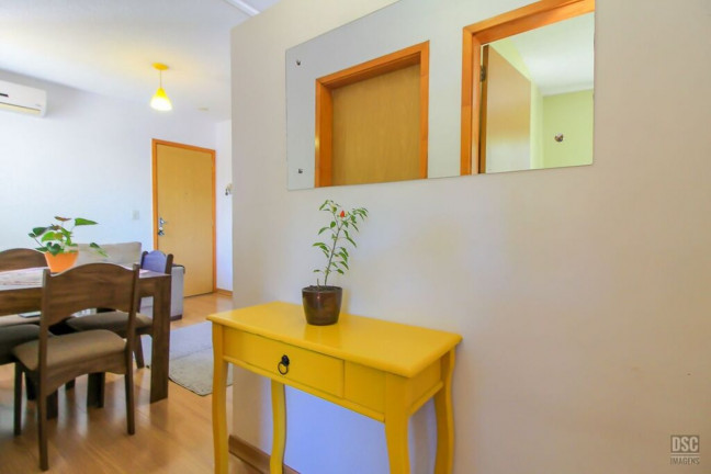 Imagem Imóvel com 2 Quartos à Venda, 38 m² em Restinga - Porto Alegre Imagem Imóvel com 2 Quartos à Venda, 38 m² em Restinga - Porto Alegre