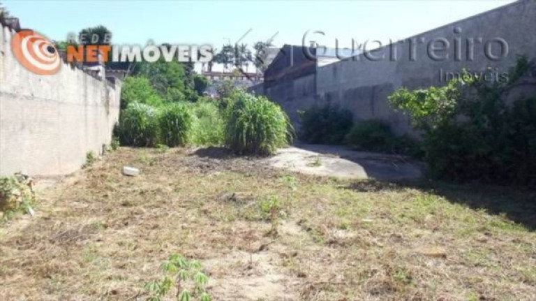 Imagem Terreno à Venda, 1.329 m² em Coloninha - Florianópolis Imagem Terreno à Venda, 1.329 m² em Coloninha - Florianópolis