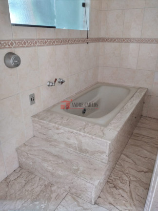 Imagem Sobrado com 3 Quartos à Venda, 180 m² em Jardim Roberto - Osasco Imagem Sobrado com 3 Quartos à Venda, 180 m² em Jardim Roberto - Osasco