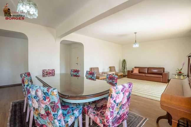 Imagem Apartamento com 4 Quartos à Venda, 196 m² em Moema - São Paulo