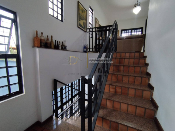 Imagem Sobrado com 4 Quartos à Venda, 420 m² em Centro - Botucatu Imagem Sobrado com 4 Quartos à Venda, 420 m² em Centro - Botucatu