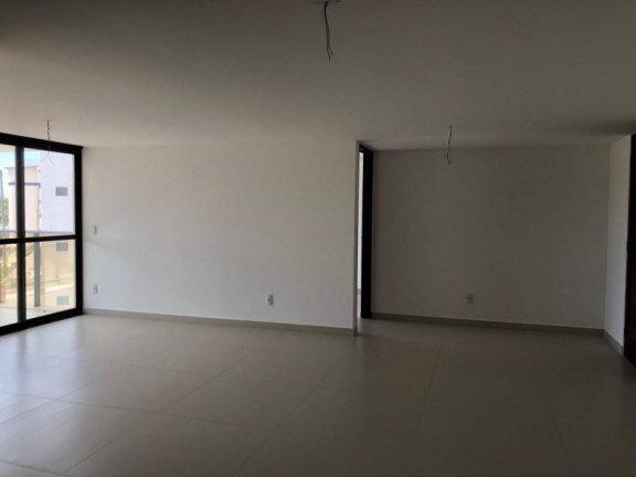 Imagem Apartamento com 4 Quartos à Venda, 358 m² Imagem Apartamento com 4 Quartos à Venda, 358 m²