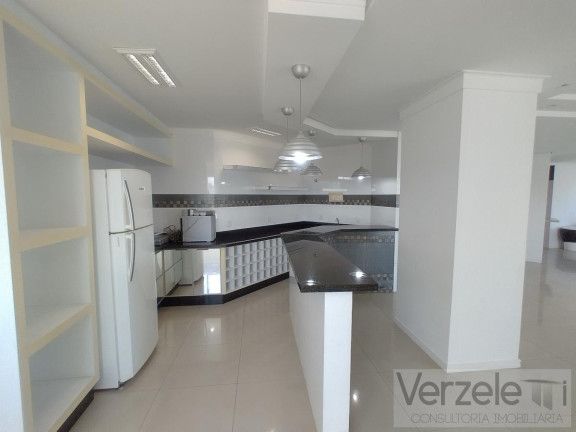 Imagem Apartamento com 3 Quartos à Venda, 105 m² em Centro - Balneário Camboriú