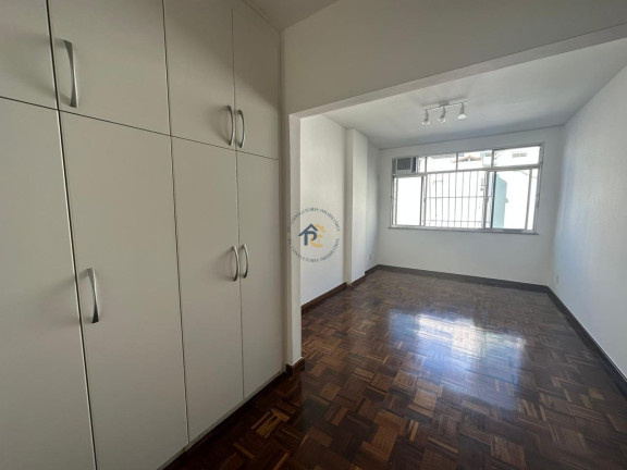 Imagem Apartamento com 2 Quartos à Venda, 80 m² em Icaraí - Niterói Imagem Apartamento com 2 Quartos à Venda, 80 m² em Icaraí - Niterói