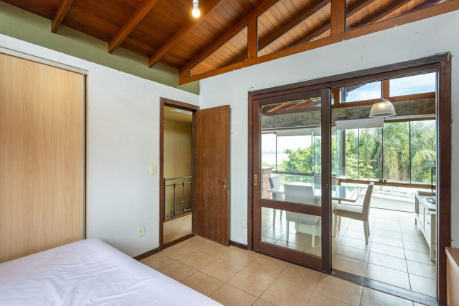 Imagem Casa de Condomínio com 3 Quartos à Venda, 200 m² em Vila Assunção - Porto Alegre Imagem Casa de Condomínio com 3 Quartos à Venda, 200 m² em Vila Assunção - Porto Alegre