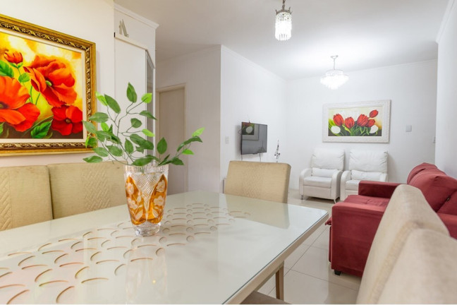 Imagem Imóvel com 2 Quartos à Venda, 56 m² em Glória - Porto Alegre Imagem Imóvel com 2 Quartos à Venda, 56 m² em Glória - Porto Alegre