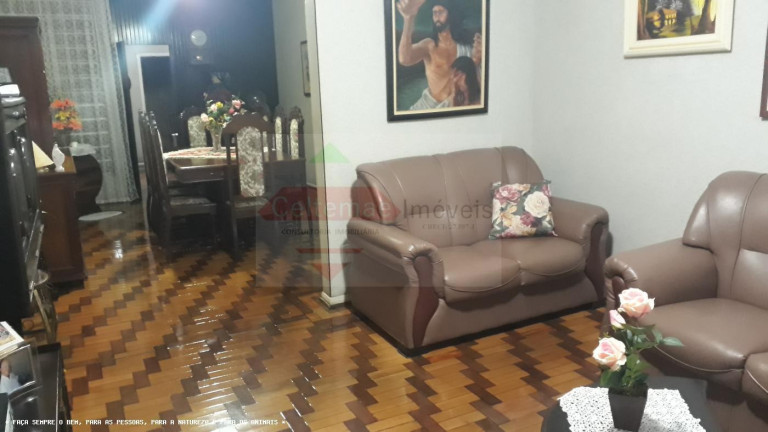 Imagem Casa com 4 Quartos à Venda, 319 m² em Jardim Eulalia - Taubaté Imagem Casa com 4 Quartos à Venda, 319 m² em Jardim Eulalia - Taubaté