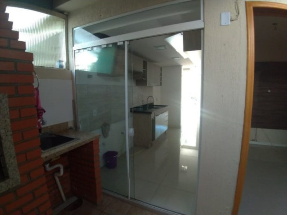 Imagem Sobrado com 2 Quartos à Venda, 76 m² em Sarandi - Porto Alegre Imagem Sobrado com 2 Quartos à Venda, 76 m² em Sarandi - Porto Alegre