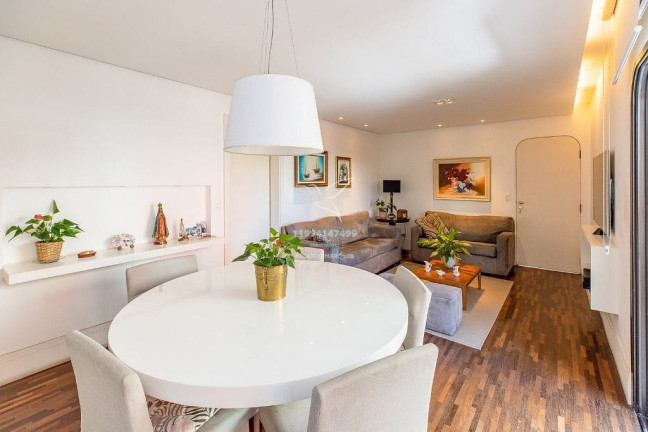 Imagem Apartamento com 3 Quartos à Venda, 120 m² em Moema - São Paulo