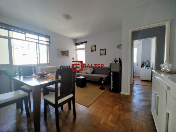 Imagem Apartamento com 2 Quartos à Venda, 93 m² em Centro - Florianópolis Imagem Apartamento com 2 Quartos à Venda, 93 m² em Centro - Florianópolis
