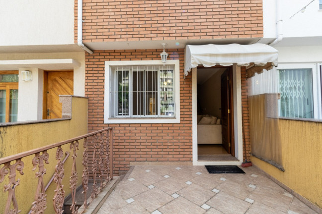 Imagem Casa com 2 Quartos à Venda, 143 m² em Cerqueira César - São Paulo