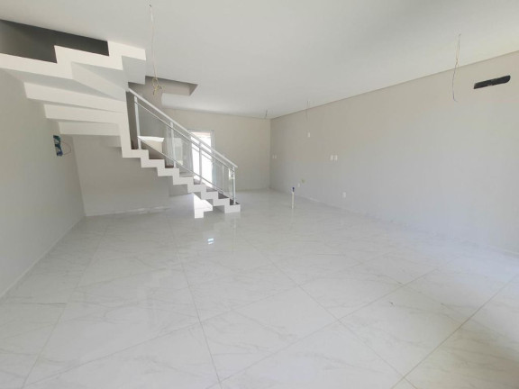 Imagem Casa com 3 Quartos à Venda, 106 m² em Edson Queiroz - Fortaleza
