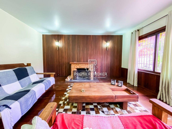 Imagem Casa com 3 Quartos à Venda, 234 m² em Comary - Teresópolis Imagem Casa com 3 Quartos à Venda, 234 m² em Comary - Teresópolis