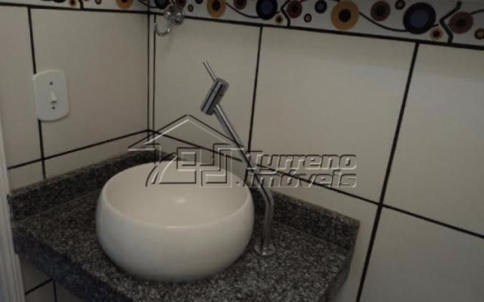 Imagem Casa com 5 Quartos à Venda, 160 m² em Parque Industrial - São José Dos Campos Imagem Casa com 5 Quartos à Venda, 160 m² em Parque Industrial - São José Dos Campos