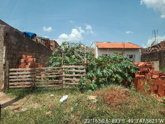 Imagem Casa com 1 Quarto à Venda, 126 m² em Jardim Ivone - Bauru Imagem Casa com 1 Quarto à Venda, 126 m² em Jardim Ivone - Bauru