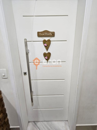 Imagem Apartamento com 3 Quartos à Venda, 130 m²