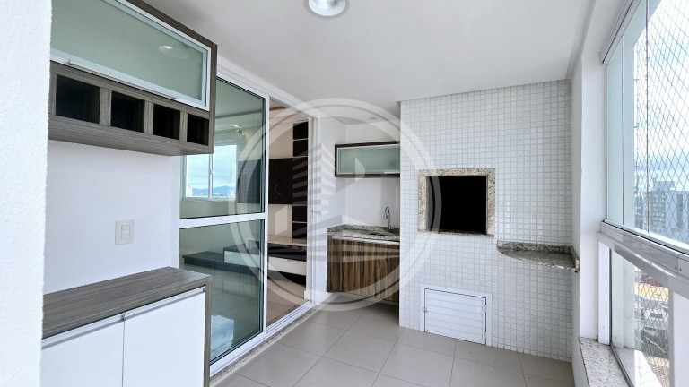 Imagem Apartamento com 3 Quartos à Venda, 109 m² em Vila Operária - Itajaí Imagem Apartamento com 3 Quartos à Venda, 109 m² em Vila Operária - Itajaí