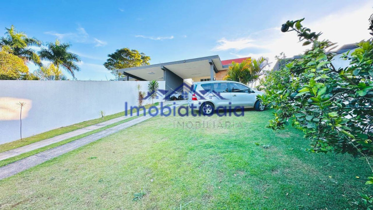 Imagem Casa com 3 Quartos à Venda, 500 m² em Jardim Estância Brasil - Atibaia