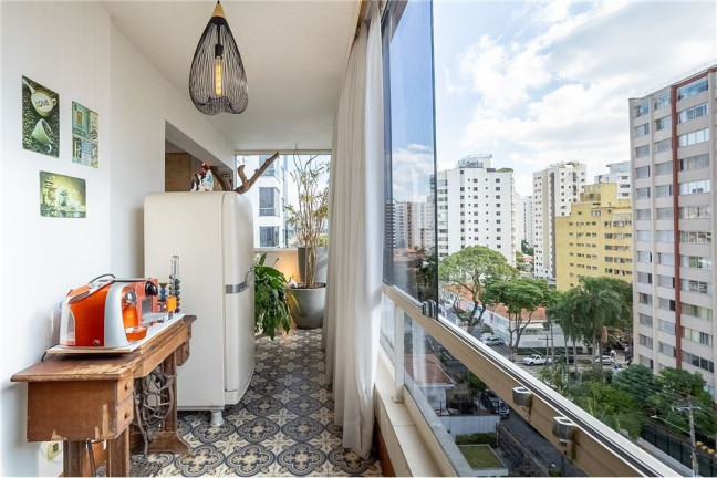 Imagem Apartamento com 3 Quartos à Venda, 208 m² em Moema - São Paulo Imagem Apartamento com 3 Quartos à Venda, 208 m² em Moema - São Paulo