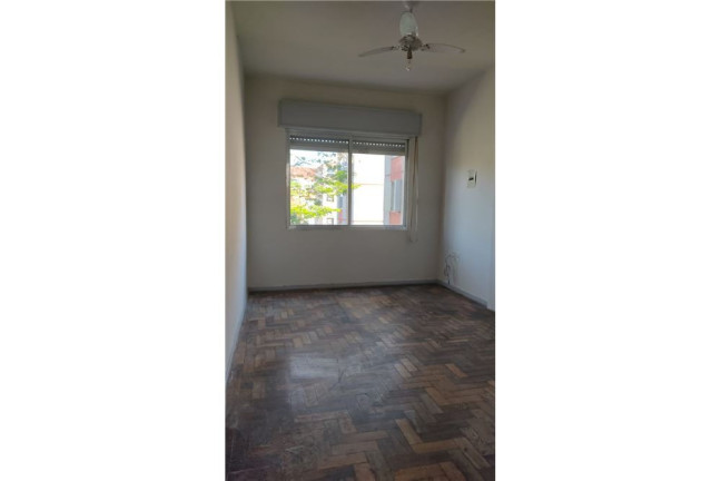 Imagem Imóvel com 3 Quartos à Venda, em Jardim Itu - Porto Alegre Imagem Imóvel com 3 Quartos à Venda, em Jardim Itu - Porto Alegre