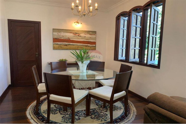 Imagem Casa com 6 Quartos à Venda, 450 m² em Pendotiba - Niterói Imagem Casa com 6 Quartos à Venda, 450 m² em Pendotiba - Niterói