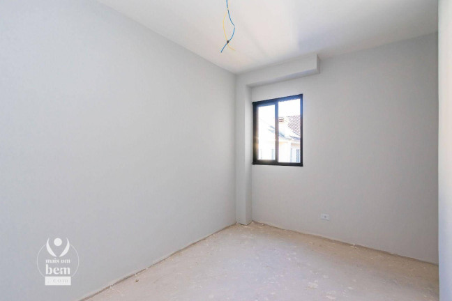 Imagem Sobrado com 3 Quartos à Venda, 105 m² em Uberaba - Curitiba
