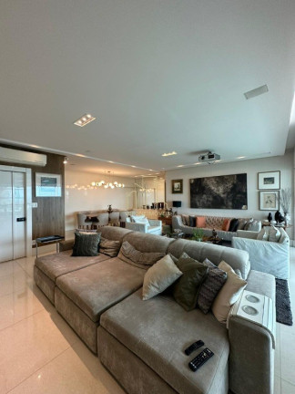 Imagem Imóvel com 4 Quartos à Venda, 235 m² em Horto Florestal - Salvador Imagem Imóvel com 4 Quartos à Venda, 235 m² em Horto Florestal - Salvador