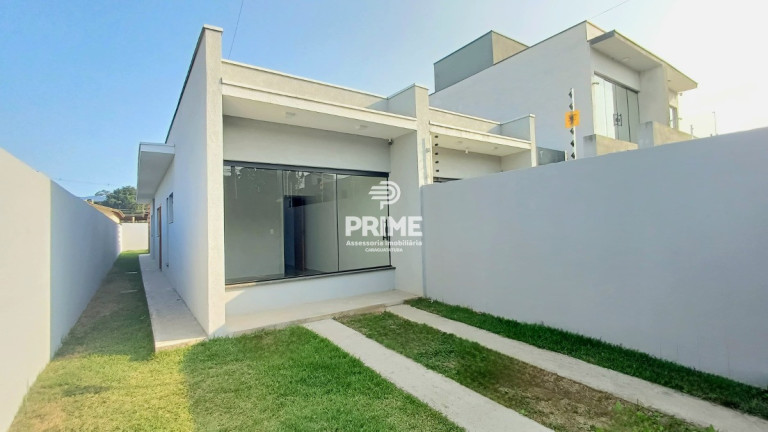 Casa com 2 Quartos à Venda, 73 m² em Balneário Dos Golfinhos - Caraguatatuba