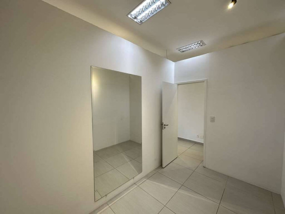 Imagem Sala Comercial à Venda, 56 m² em Granja Viana - Cotia Imagem Sala Comercial à Venda, 56 m² em Granja Viana - Cotia