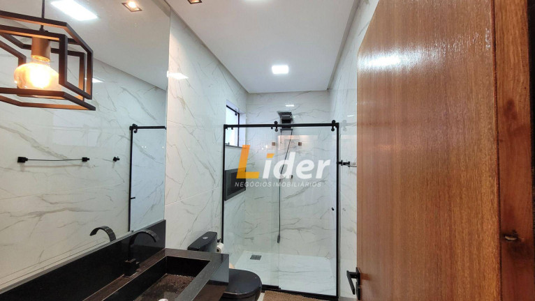 Imagem Casa com 4 Quartos à Venda, 300 m² em Nova Gramado - Juiz De Fora