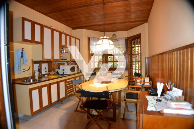 Imagem Casa de Condomínio com 5 Quartos à Venda, 700 m² em Alphaville - Barueri Imagem Casa de Condomínio com 5 Quartos à Venda, 700 m² em Alphaville - Barueri
