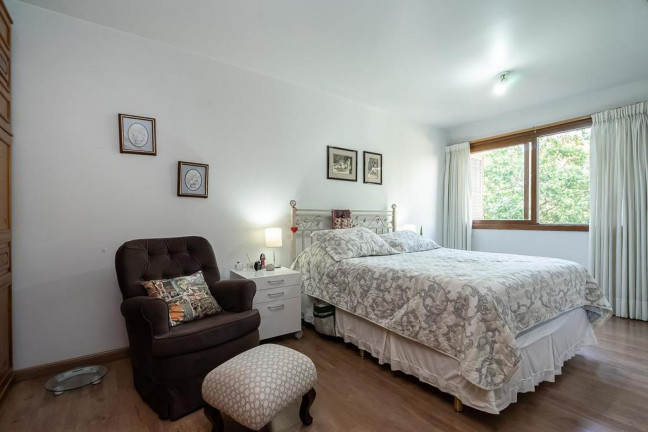 Imagem Apartamento com 3 Quartos à Venda, 226 m² em Petrópolis - Porto Alegre Imagem Apartamento com 3 Quartos à Venda, 226 m² em Petrópolis - Porto Alegre