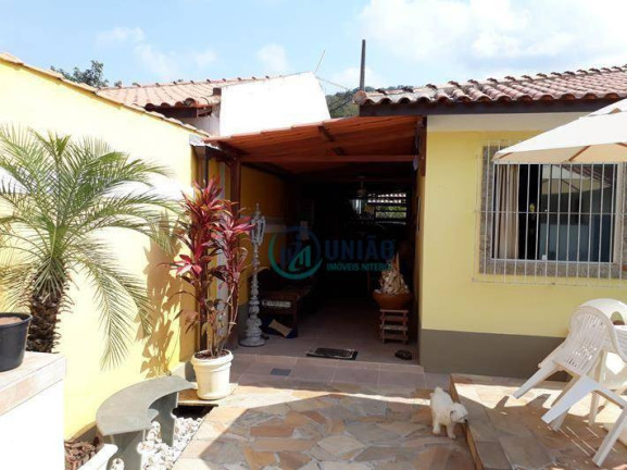 Imagem Casa com 2 Quartos à Venda, 150 m² em Itaipu - Niterói Imagem Casa com 2 Quartos à Venda, 150 m² em Itaipu - Niterói
