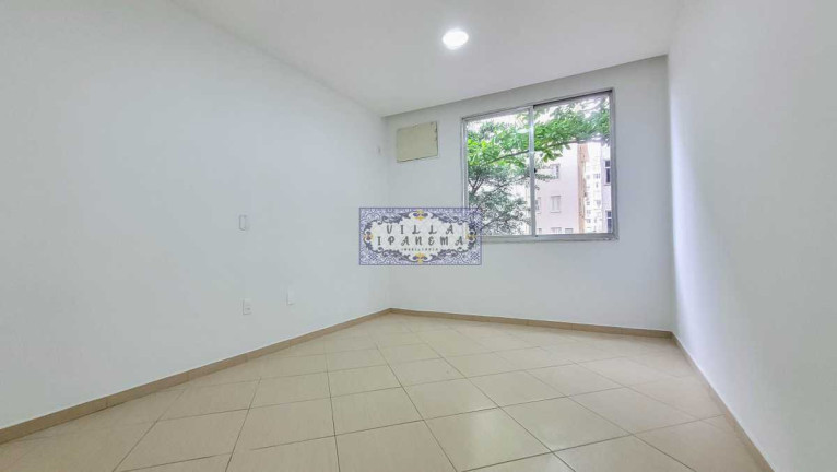 Imagem Apartamento com 3 Quartos à Venda, 130 m² em Copacabana - Rio De Janeiro Imagem Apartamento com 3 Quartos à Venda, 130 m² em Copacabana - Rio De Janeiro