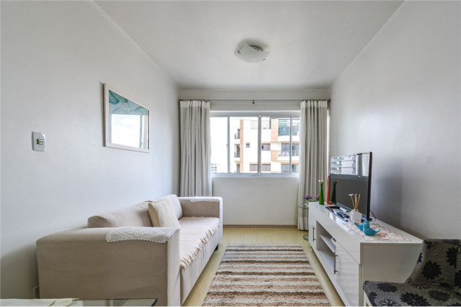 Imagem Imóvel com 1 Quarto à Venda, em Pinheiros - São Paulo Imagem Imóvel com 1 Quarto à Venda, em Pinheiros - São Paulo