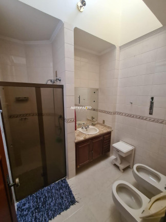 Imagem Casa com 5 Quartos à Venda, 282 m² em Centro - Franca Imagem Casa com 5 Quartos à Venda, 282 m² em Centro - Franca