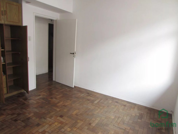 Imagem Apartamento com 3 Quartos para Alugar, 90 m² em Centro Histórico - Porto Alegre Imagem Apartamento com 3 Quartos para Alugar, 90 m² em Centro Histórico - Porto Alegre