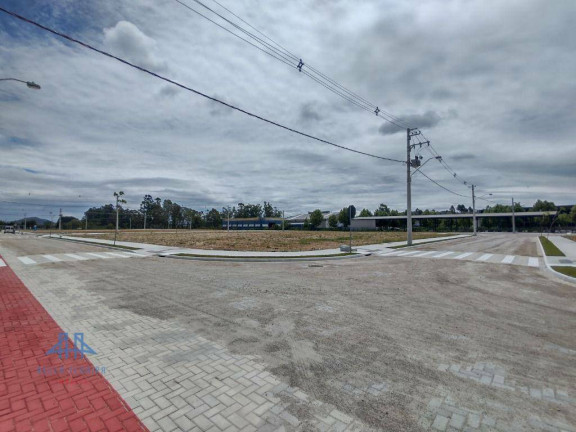 Imagem Terreno à Venda, 360 m² em Canasvieiras - Florianópolis Imagem Terreno à Venda, 360 m² em Canasvieiras - Florianópolis