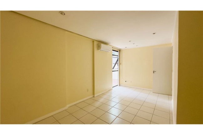 Imagem Imóvel Comercial à Venda, 44 m² em Moinhos De Vento - Porto Alegre